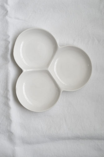 BANDEJA DE LOZA GRANDE BLANCA DISEÑO