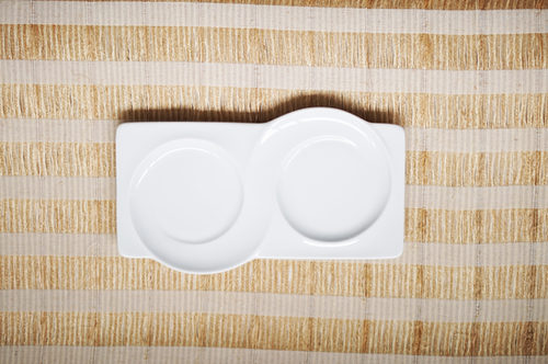 BANDEJA LOZA MEDIANA BLANCA RECTANGULAR DISEÑO