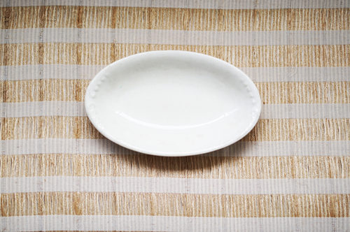 BANDEJA LOZA PEQUEÑA OVALADA DISEÑO