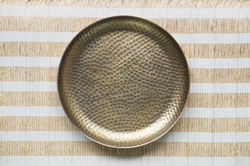 BANDEJA METALICA GRANDE DORADA TEXTURA