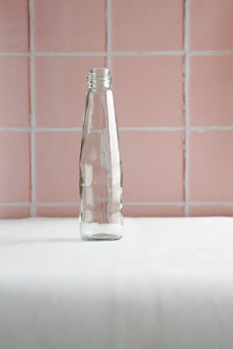 BOTELLA DE VIDRIO ALTA