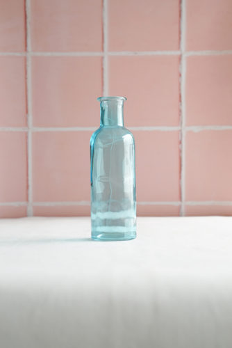 BOTELLA VIDRIO MEDIANA DISEÑO AZUL