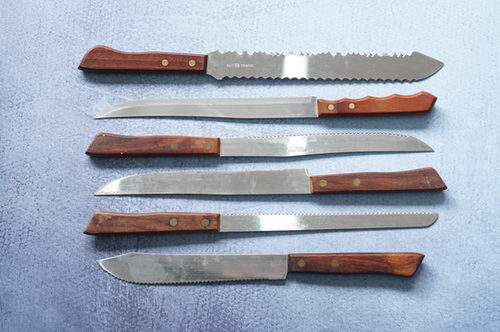 CUCHILLOS MANGO DE MADERA