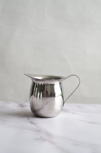 JARRA METALICA PEQUEÑA