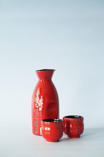 JARRA LOZA MEDIANA ROJA SAKE
