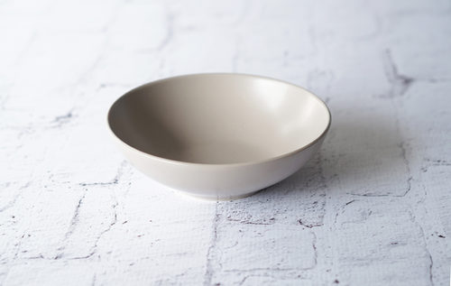 PLATO HONDO LOZA MEDIANO GRIS