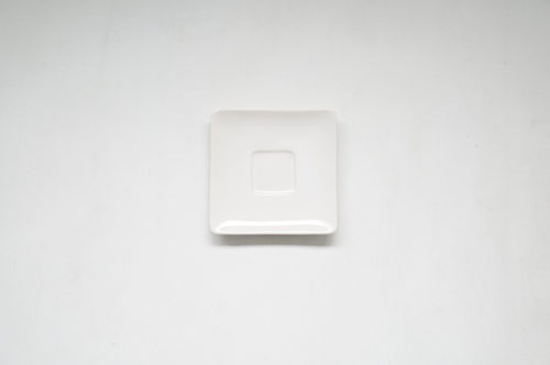 PLATO LOZA PEQUEÑO BLANCO CUADRADO
