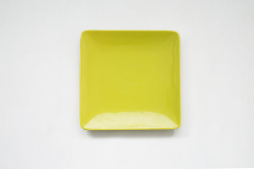 PLATO LOZA MEDIANO VERDE CUADRADO