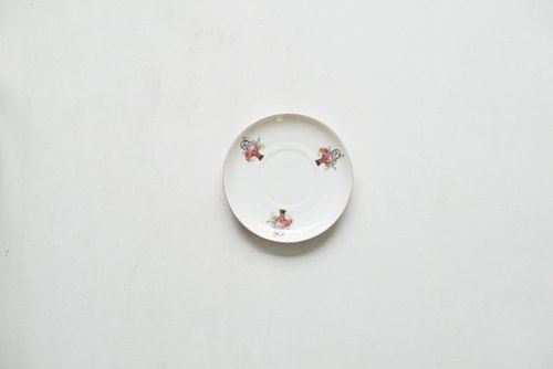 PLATO PEQUEÑO DECORADO CON FLOREROS