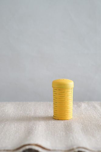 SALERO AMARILLO