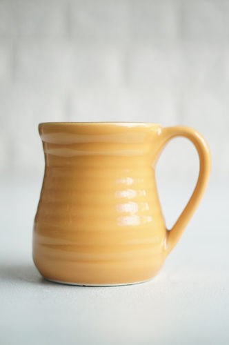 TAZA LOZA GRANDE TEXTURA AMARILLA
