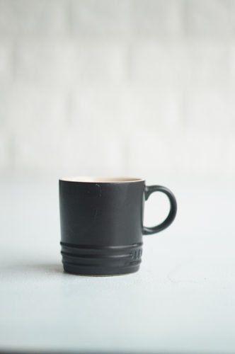 TAZA LOZA PEQUEÑA TEXTURA NEGRA