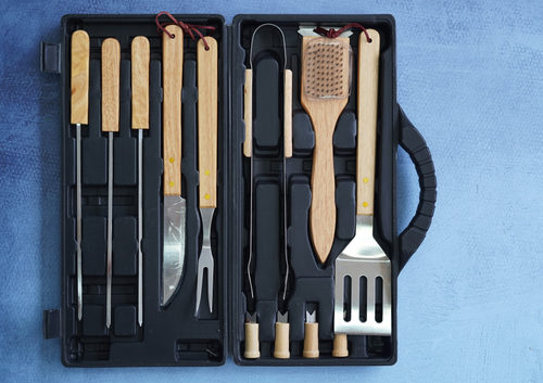 CUBIERTOS Y UTENSILIOS DE COCINA