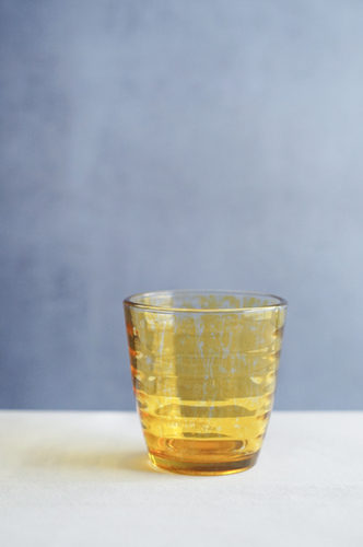 VASO VIDRIO MEDIANO AMARILLO DISEÑO