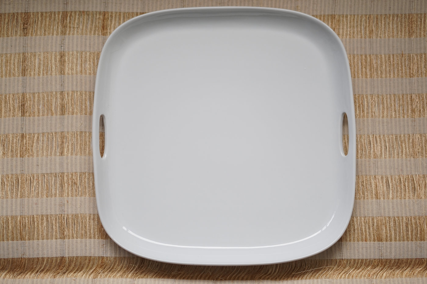 BANDEJA LOZA EXTRA GRANDE BLANCA CUADRADA