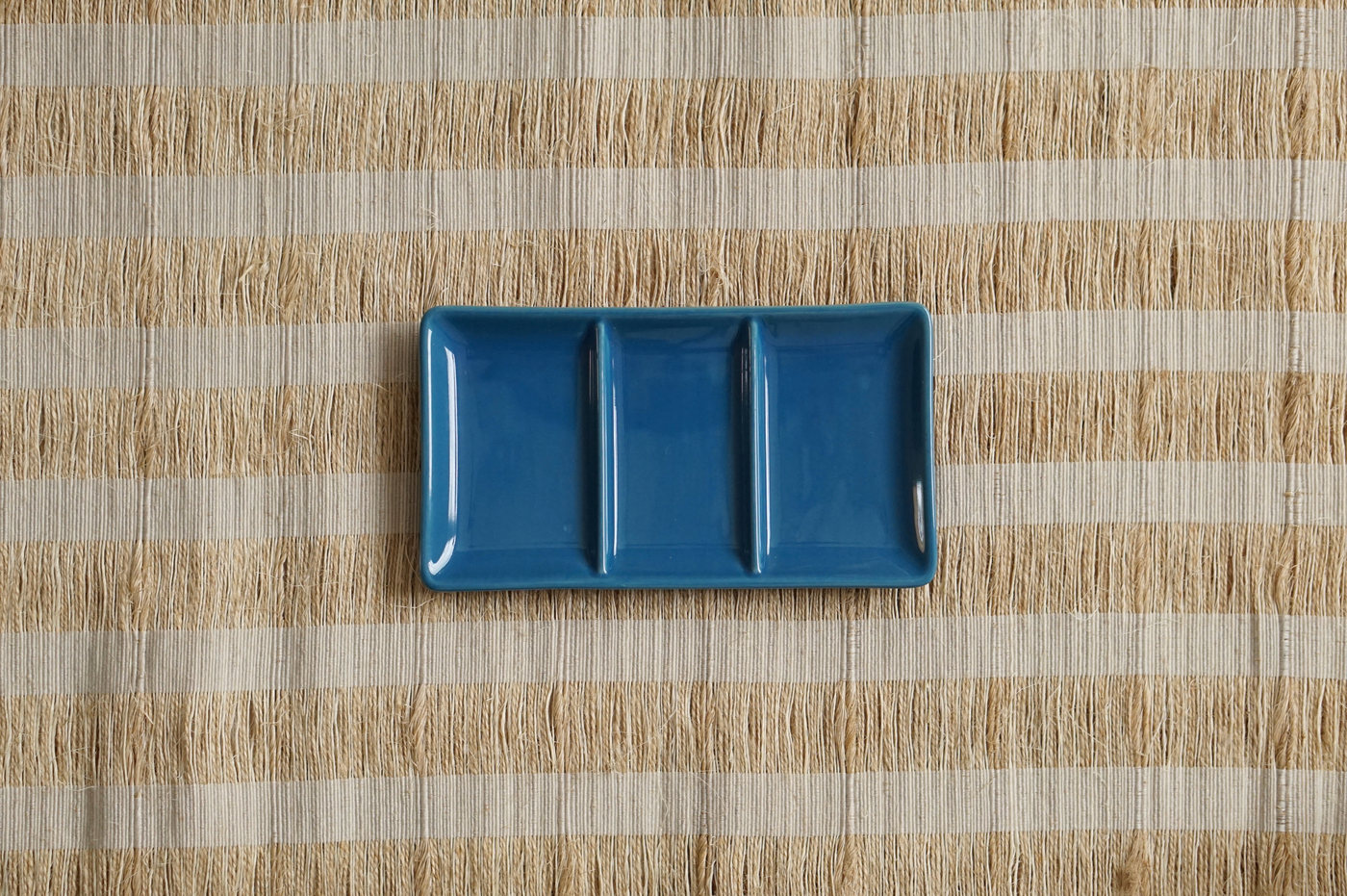 BANDEJA LOZA PEQUEÑA AZUL RECTANGULAR DISEÑO