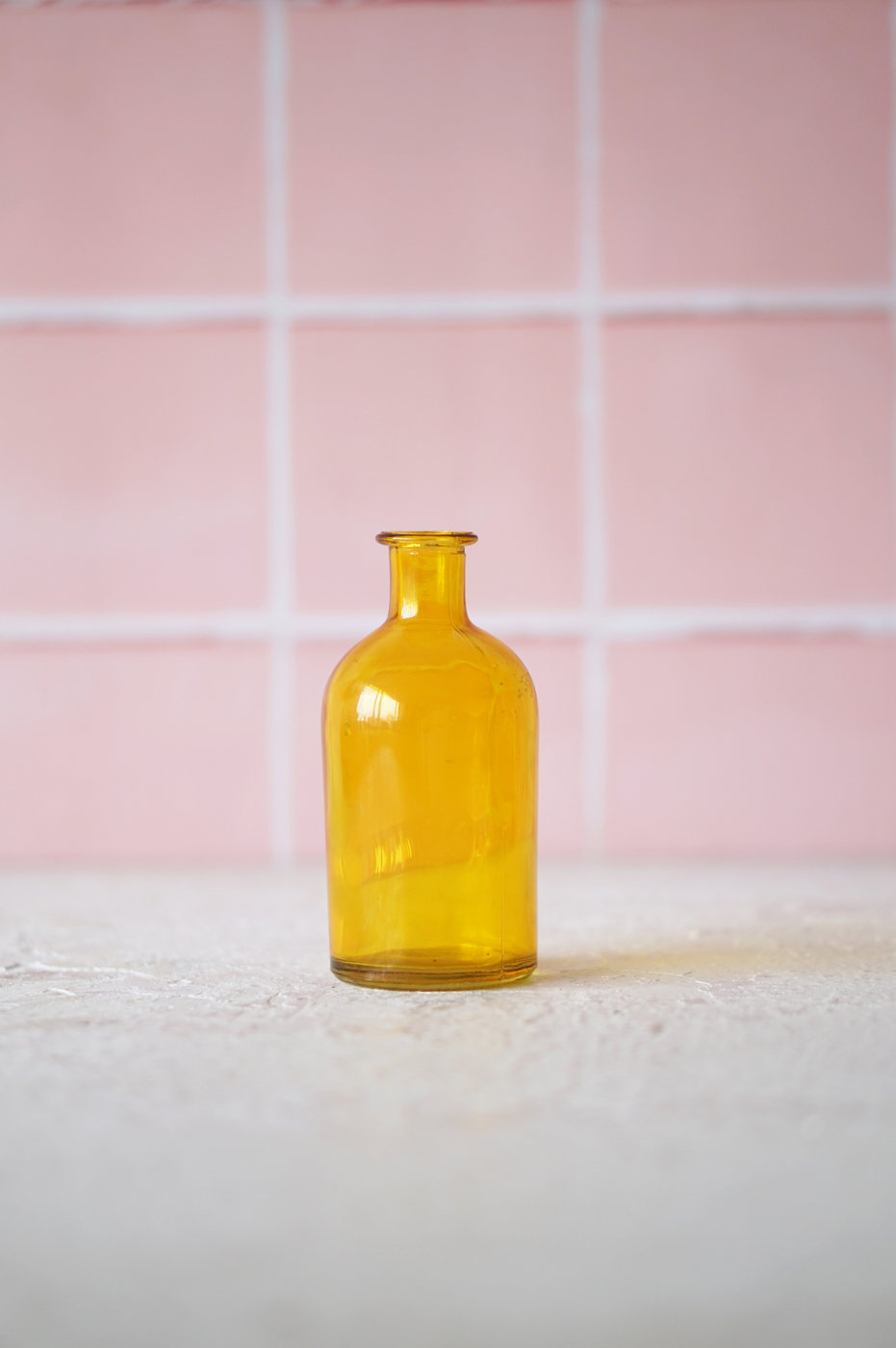 BOTELLA VIDRIO PEQUEÑA DISEÑO AMARILLA