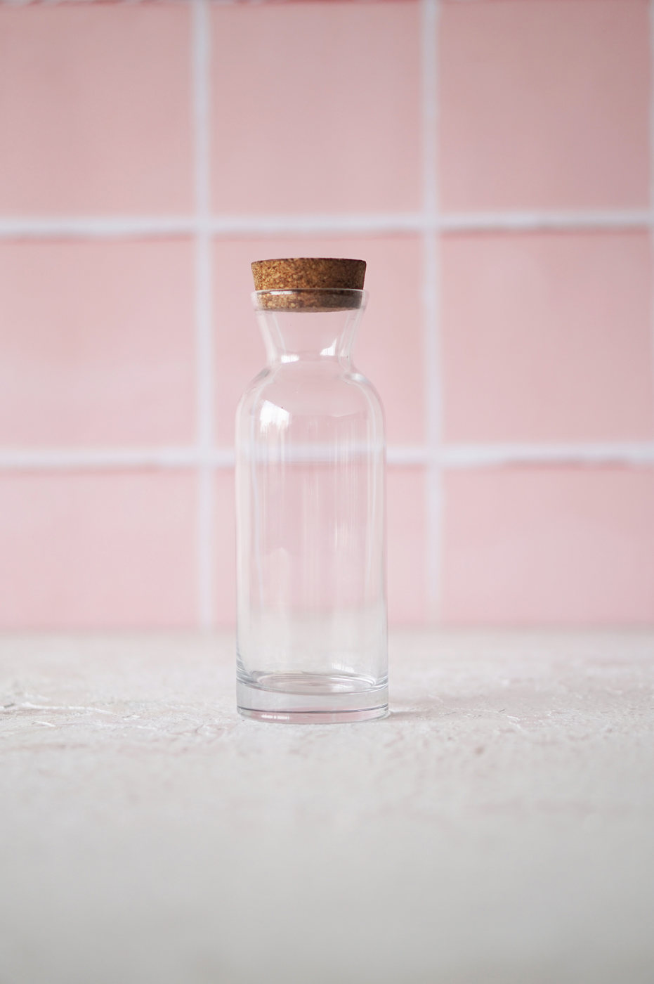 BOTELLA VIDRIO MEDIANA CON TAPA DE CORCHO
