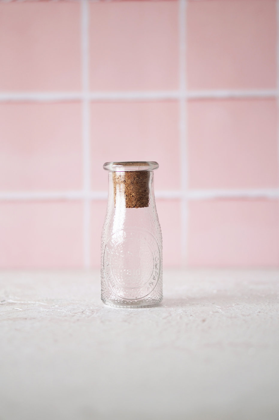 BOTELLA VIDRIO PEQUEÑA CON CORCHO
