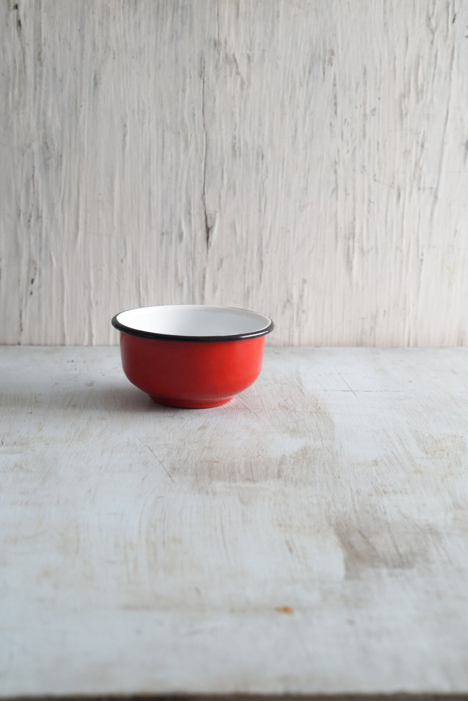 BOWL PELTRE MEDIANO DISEÑO ROJO