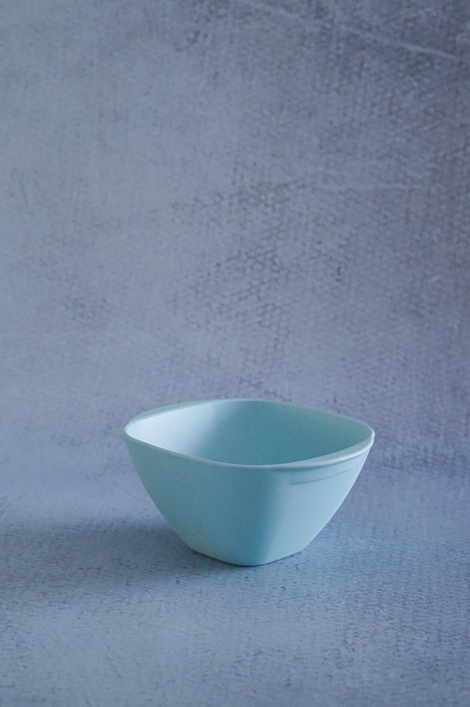 BOWL LOZA MEDIANO AZUL CUADRADO 1