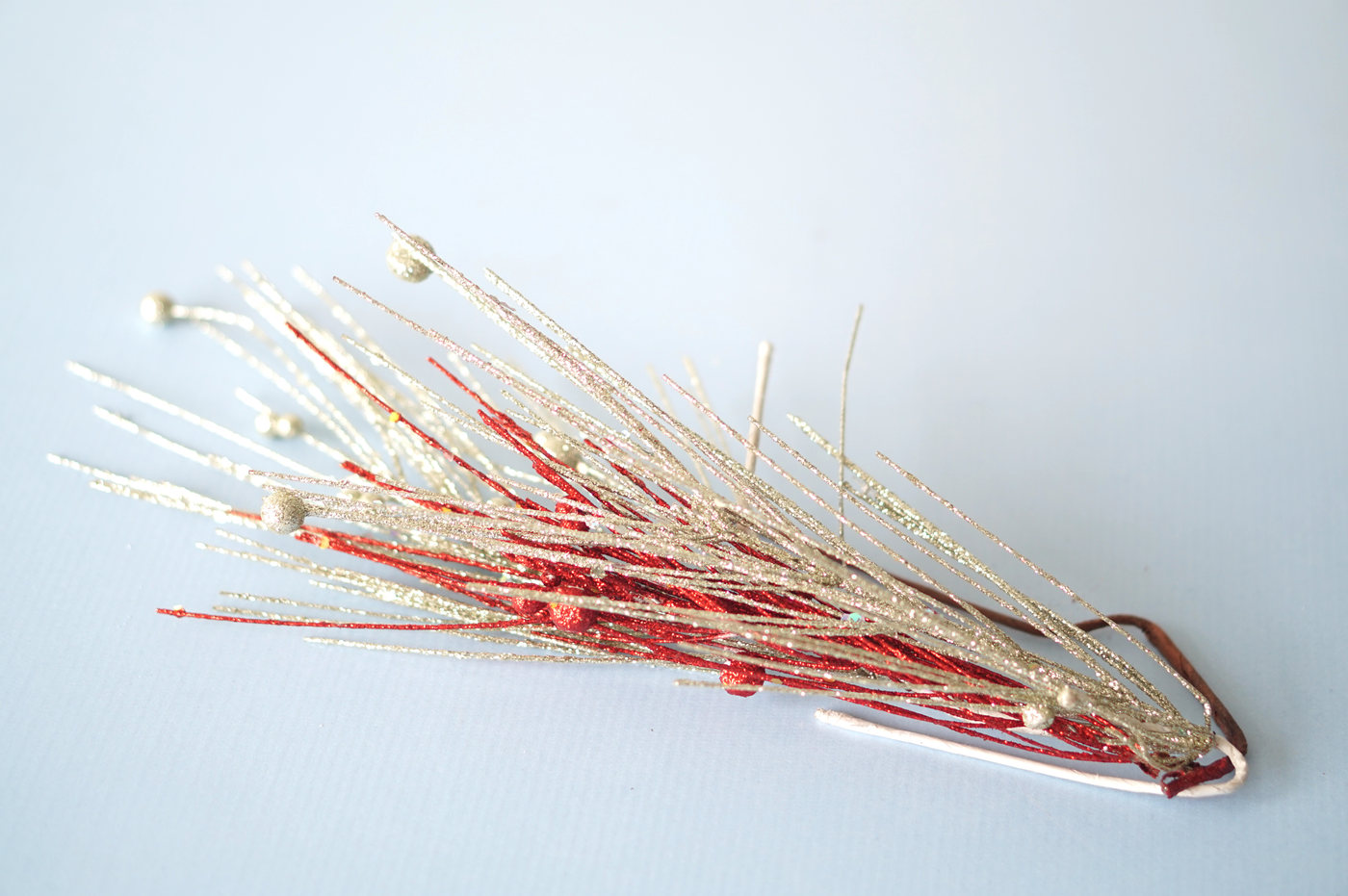 RAMAS NAVIDEÑAS ESCARCHADAS ROJO Y BLANCO