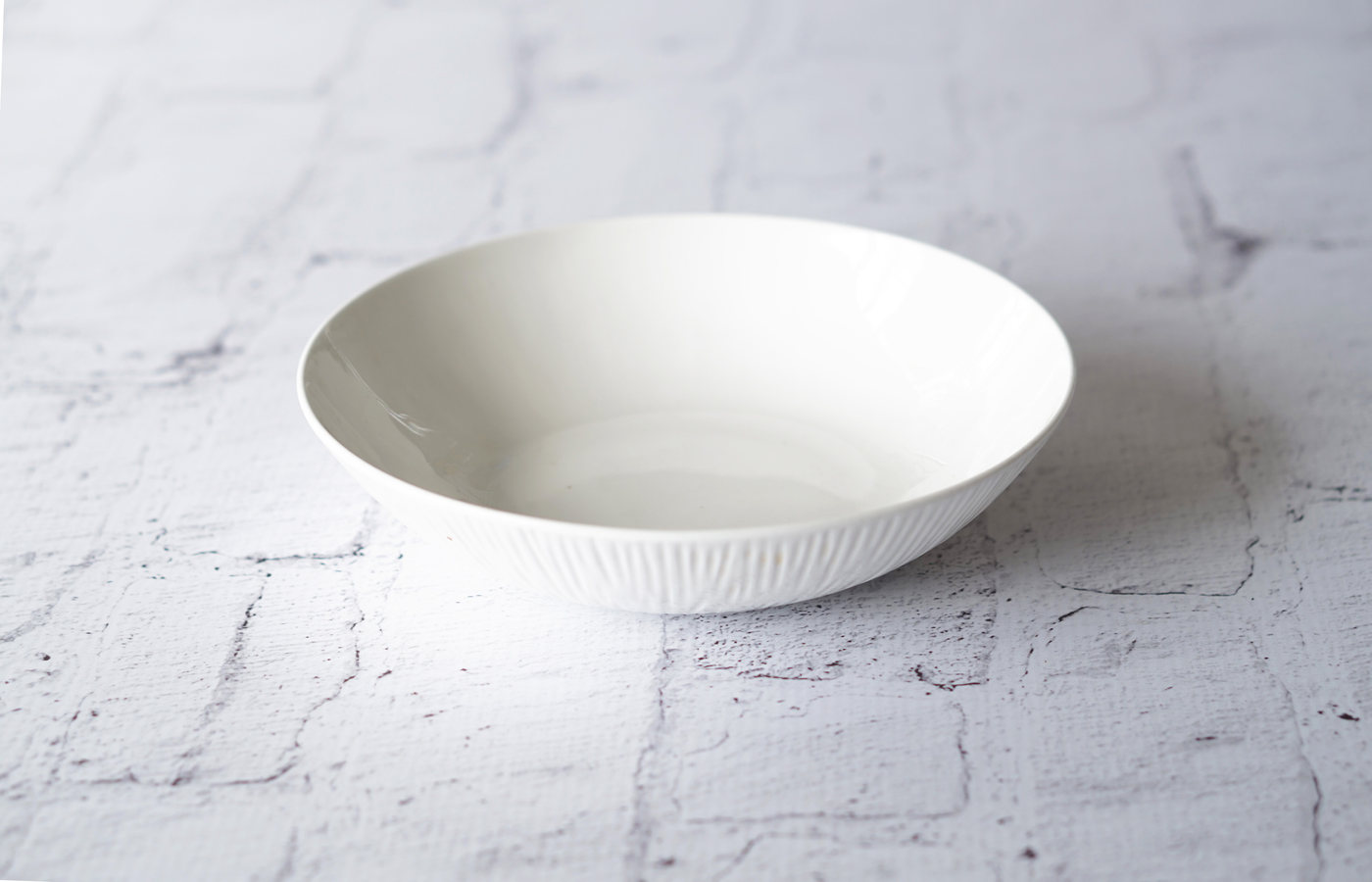 PLATO HONDO LOZA GRANDE BLANCO TEXTURA
