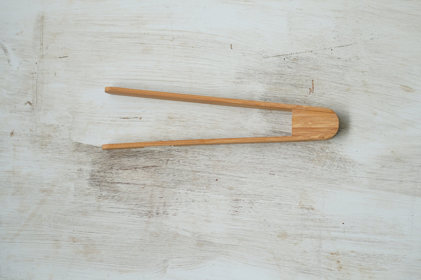 MADERA PINZAS SKU: 81