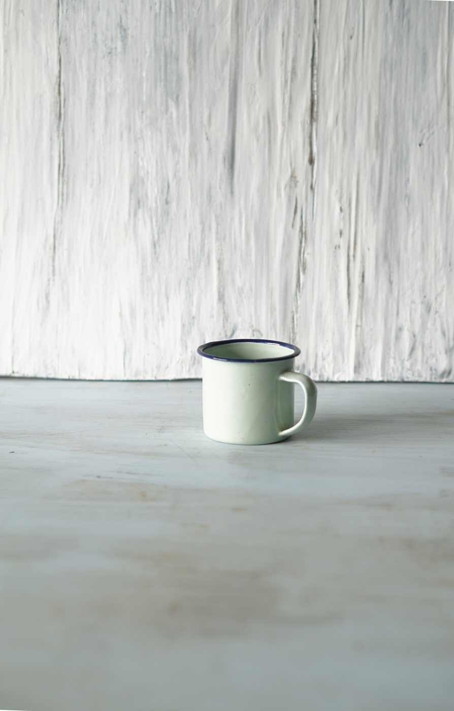 TAZA PELTRE PEQUEÑA DISEÑO VERDE