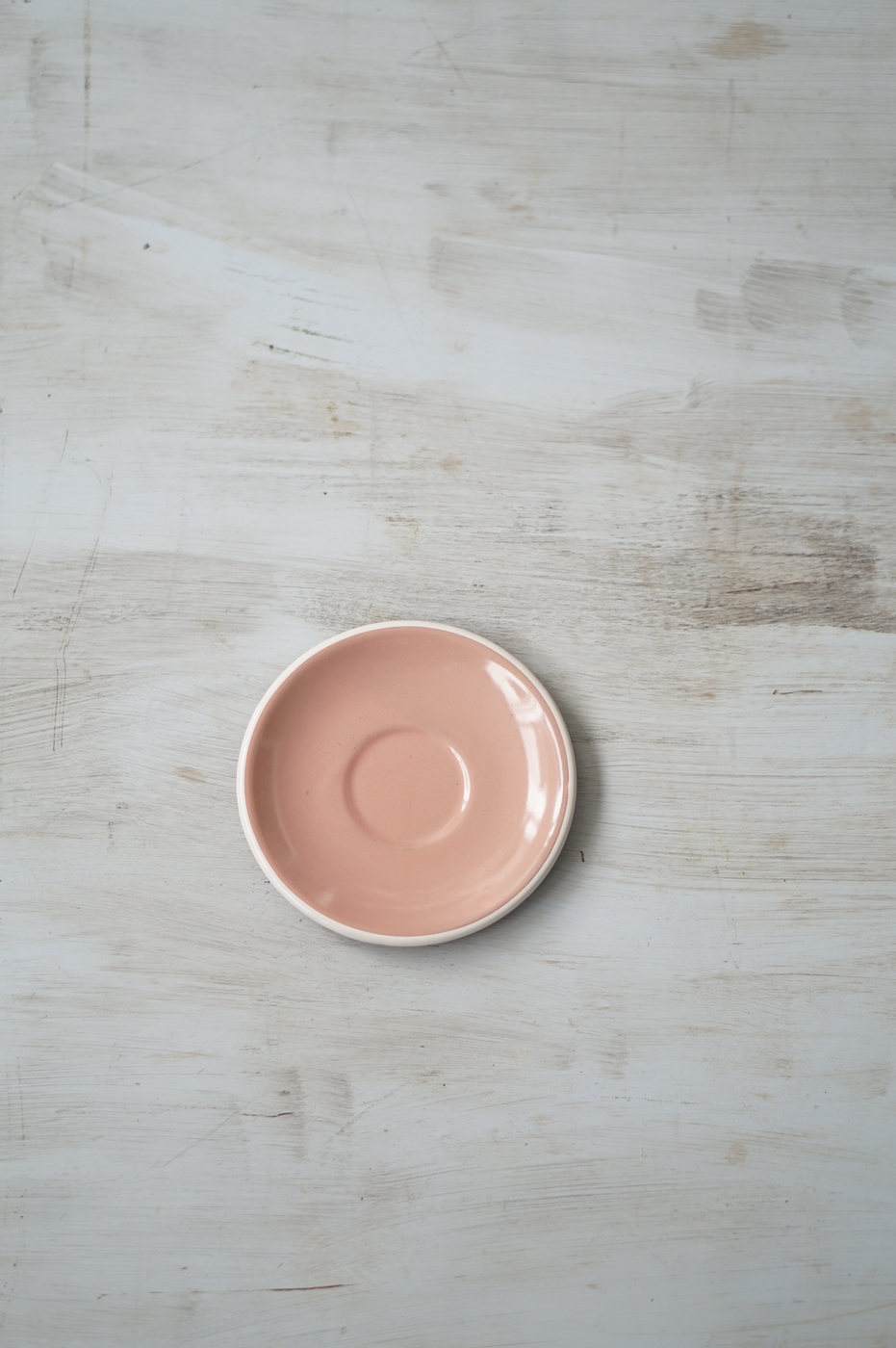 PLATO PELTRE MEDIANO DISEÑO ROSA