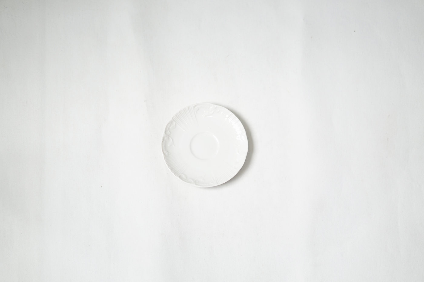 PLATO LOZA PEQUEÑO BLANCO TEXTURA