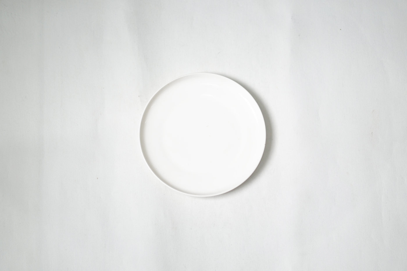 PLATO LOZA MEDIANO BLANCO