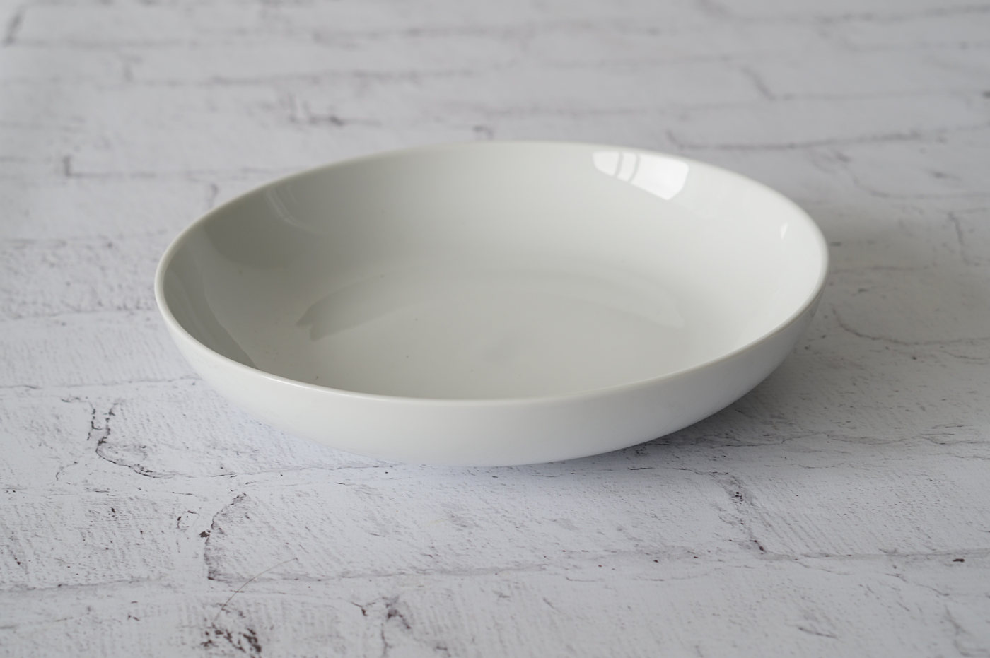 PLATO HONDO LOZA GRANDE BLANCO