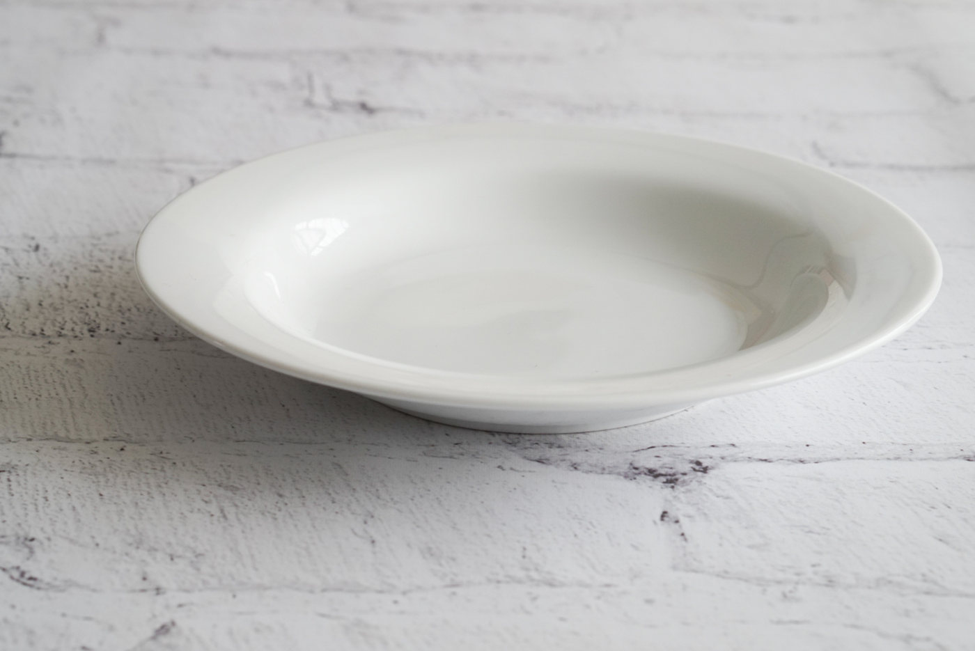 PLATO HONDO LOZA GRANDE BLANCO
