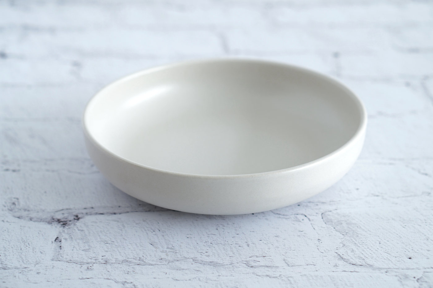 PLATO HONDO LOZA GRANDE BLANCO