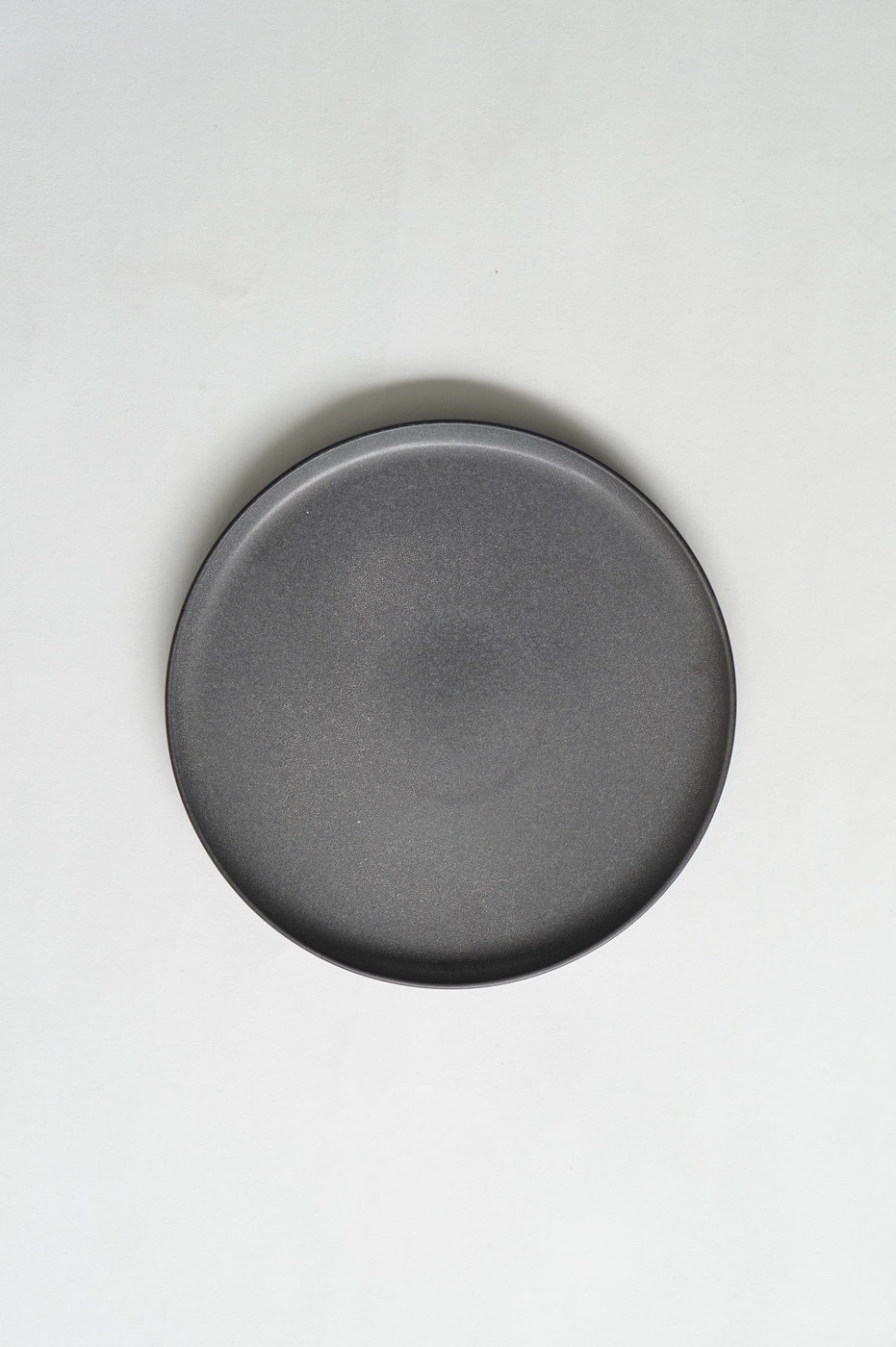 PLATO LOZA GRANDE NEGRO