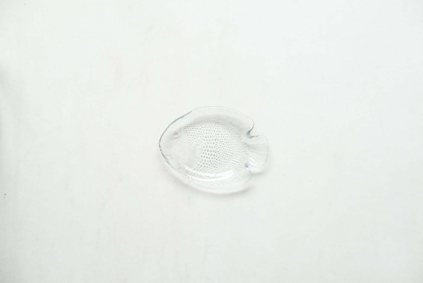 PLATO MEDIANO CRISTAL FORMA DE PEZ