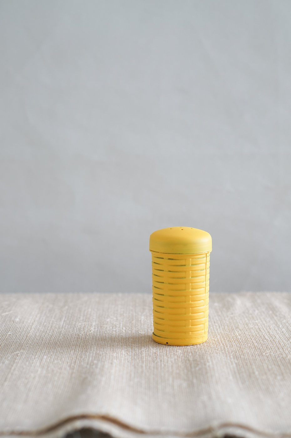 SALERO AMARILLO