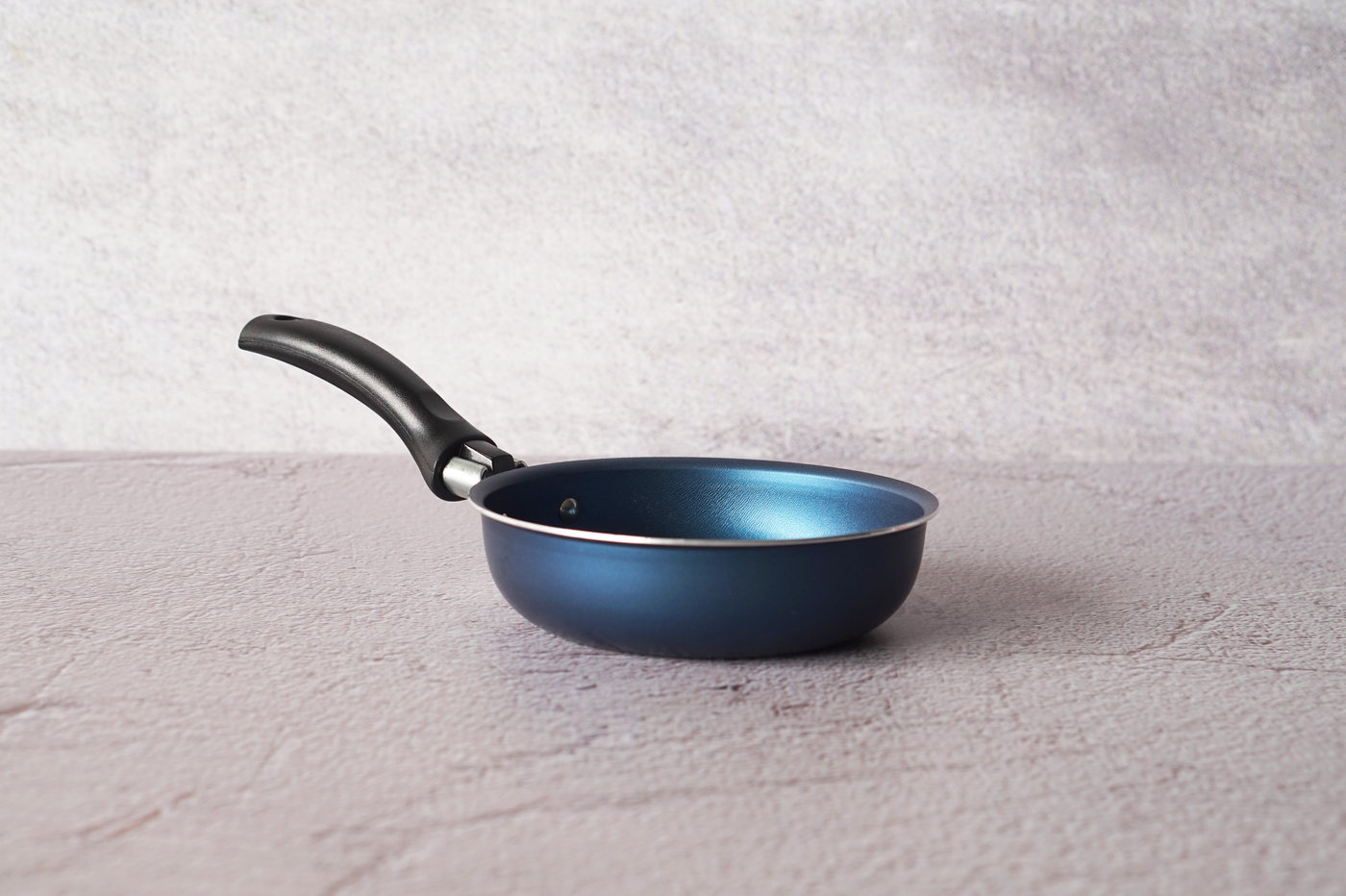 CACEROLA ALUMINIO TEFLON PEQUEÑA AZUL