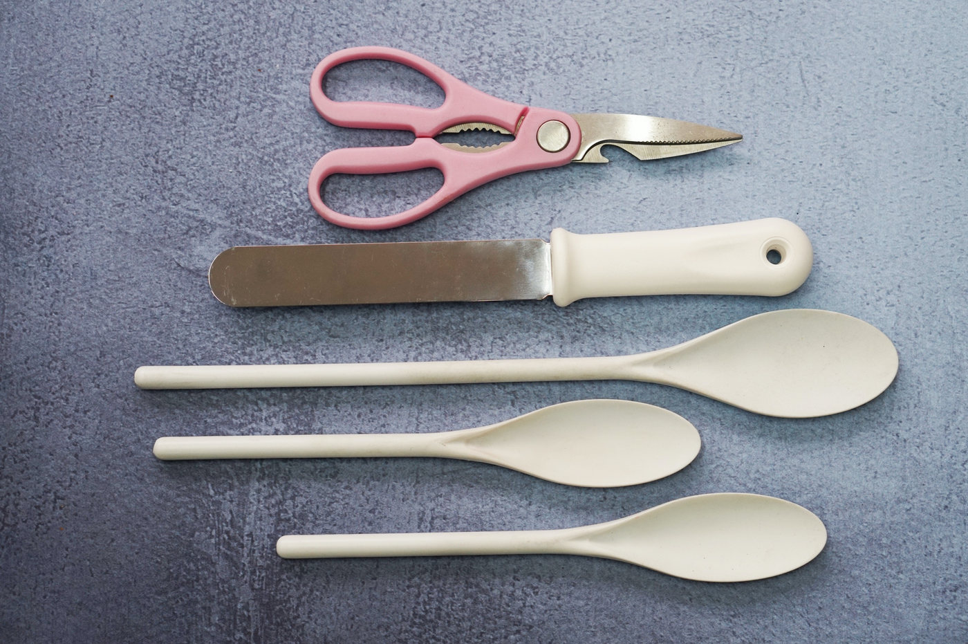 UTENSILIOS PARA SERVIR Y COCINAR